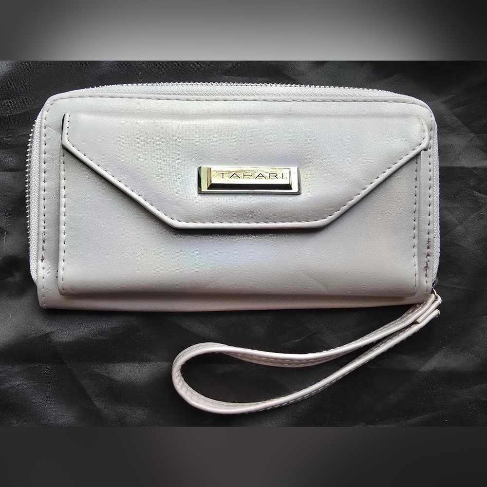 Tahari White Wristlet Wallet